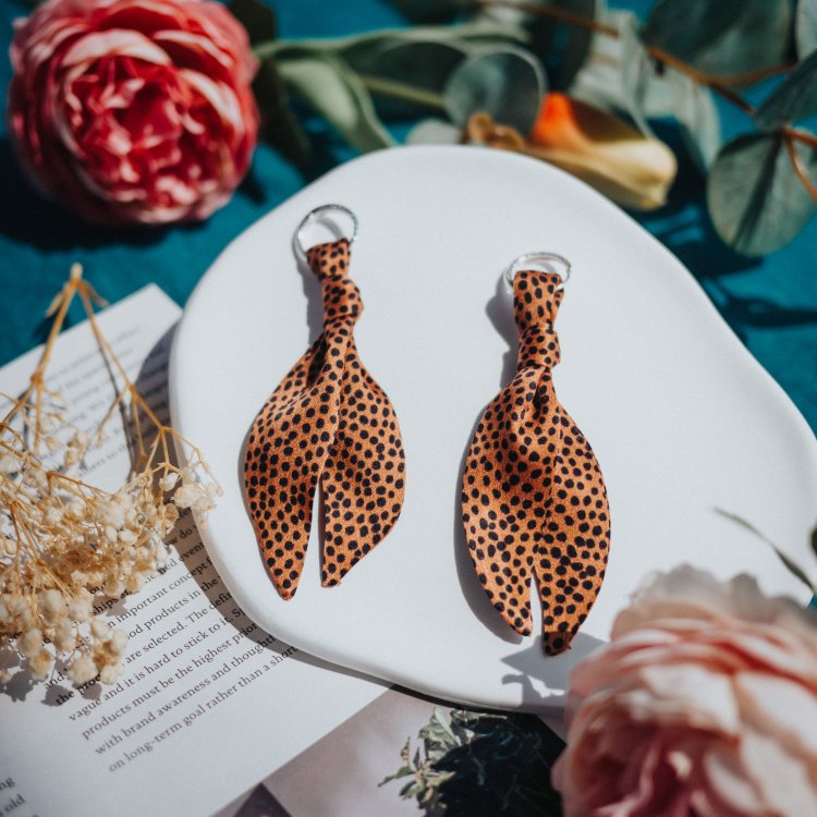 Cercei Mătase Brown Leopard